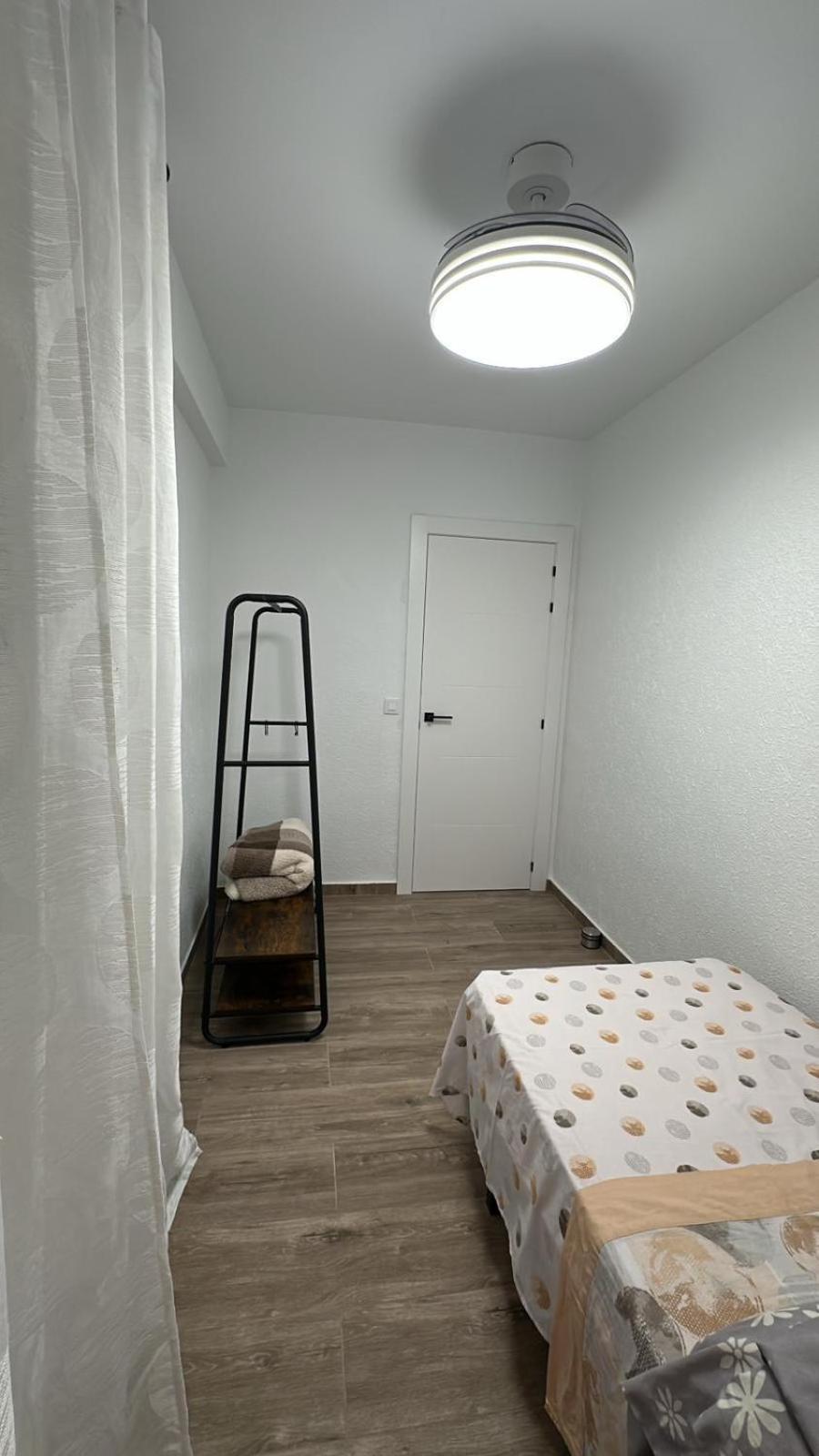 Happy Hideaway Apartment Alicante Exterior photo